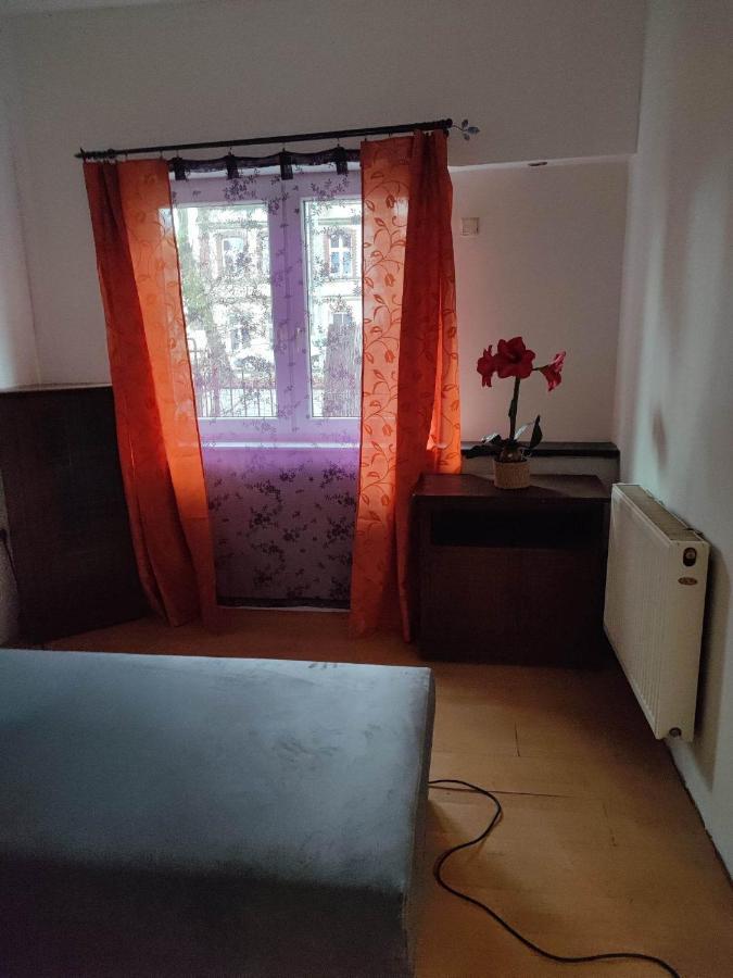 Pokoje Pracownicze Witkowska غنيزنو المظهر الخارجي الصورة